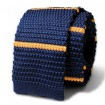 Pletená kravata granátová so žltými prúžkami