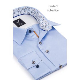 Exkluzívna košeľa svetlomodrá slim fit s kontrastnými gombíkmi Victorio
