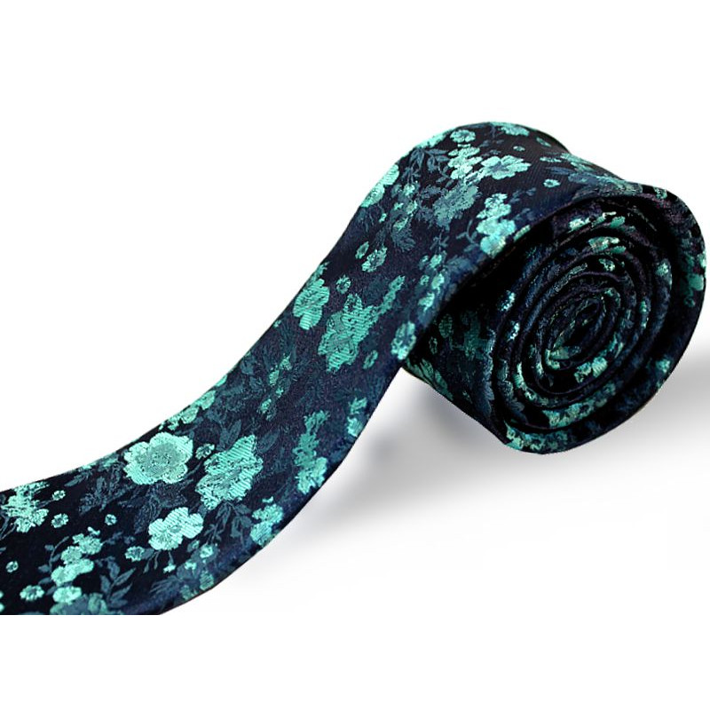 Tmavomodrá kravata so smaragdovým kvetovým vzorom slim