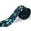 Tmavomodrá kravata so smaragdovým kvetovým vzorom slim