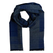 Pánsky šál tmavomodrá-grafit vzor s čiernymi strapcami