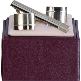 manžetové gombíky a spona