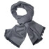 Pánsky šál sivý s čiernymi strapcami