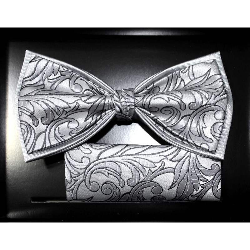 Striebornosivý motýlik s grafitovým vzorom paisley s vreckovkou