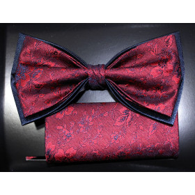 Vínovobordový motýlik s tmavomodrým kvetovým vzorom s vreckovkou