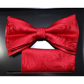 Červený motýlik paisley s vreckovkou