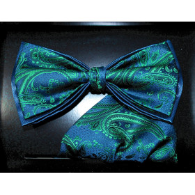 Zelený motýlik paisley na modrom podklade s vreckovkou