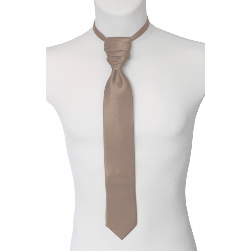 Francúzska kravata fango s vreckovkou