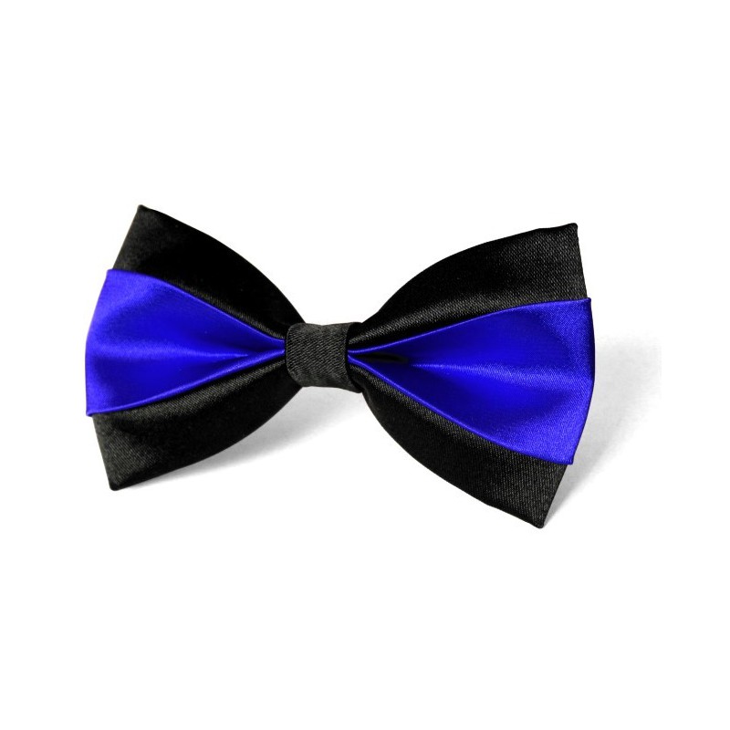 Motýlik čierny v kombinácii s parížskou modrou s vreckovkou